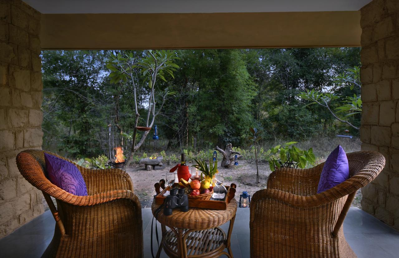 Отель Pench Jungle Camp Khawasa Экстерьер фото